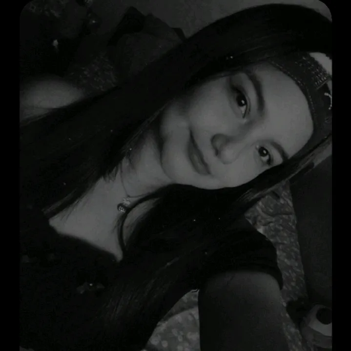 angela..mora