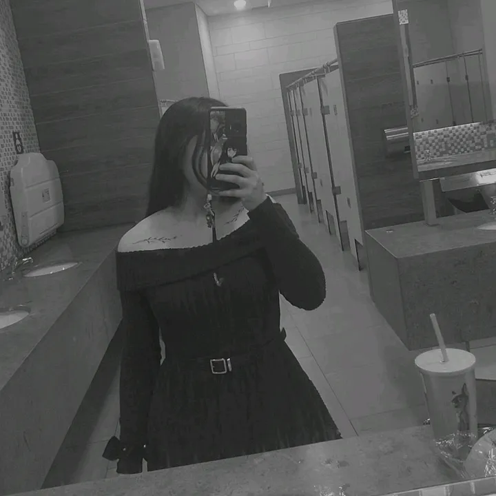 zara_._._xd