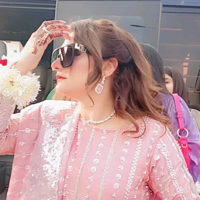 sanabutt2345