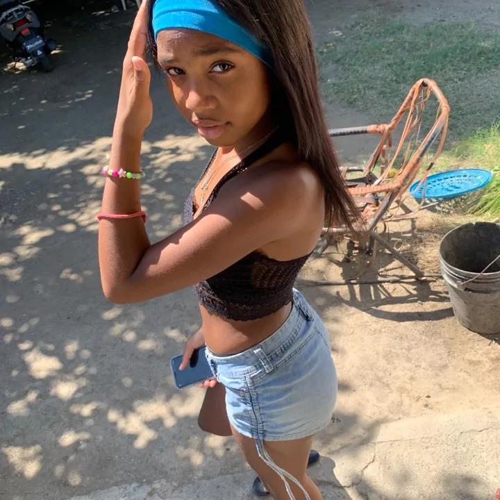 mileyni70