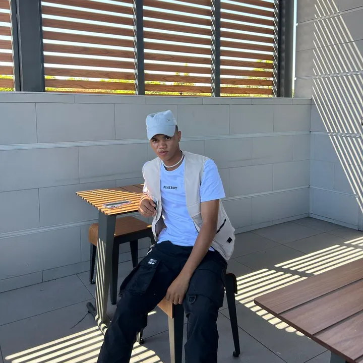 alvaro.1086