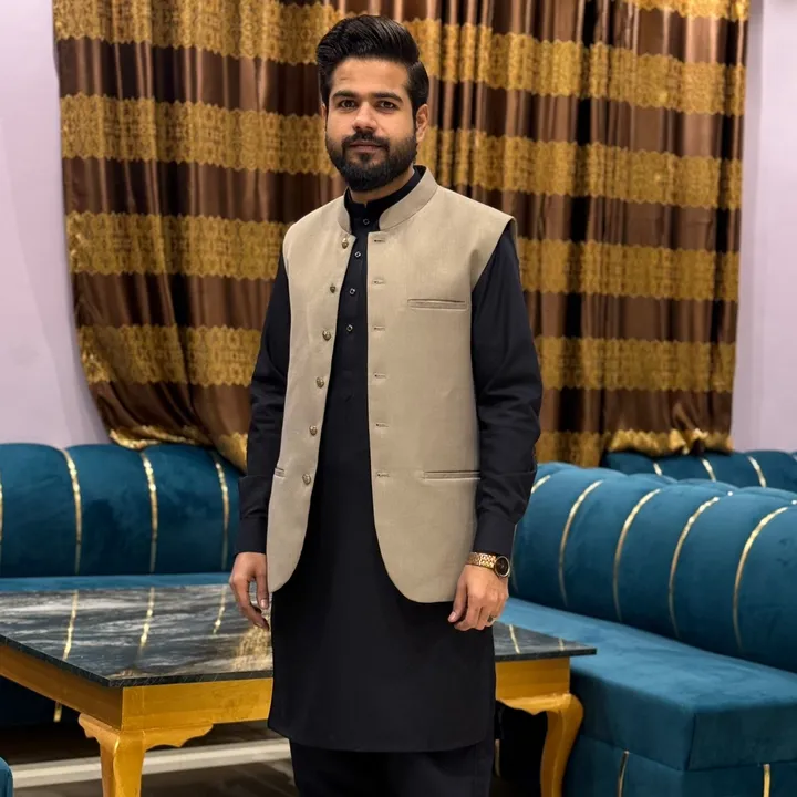 @adnan_tariq02