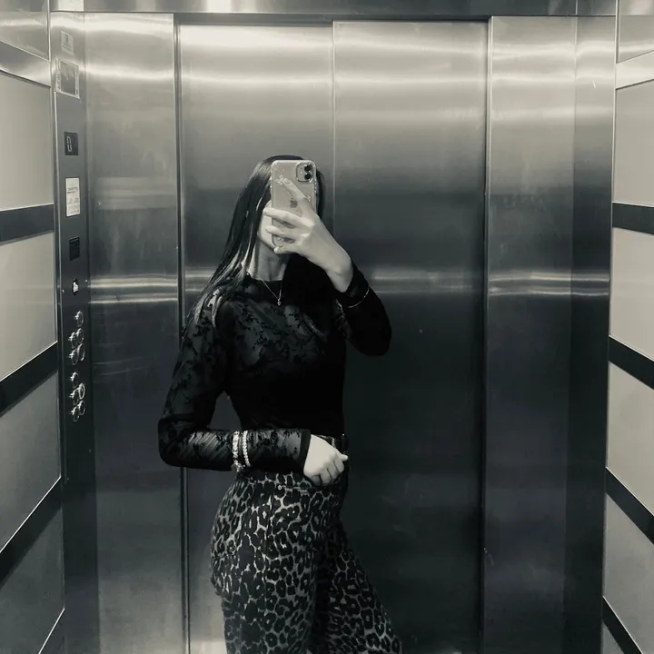 zeynepkaraaa11