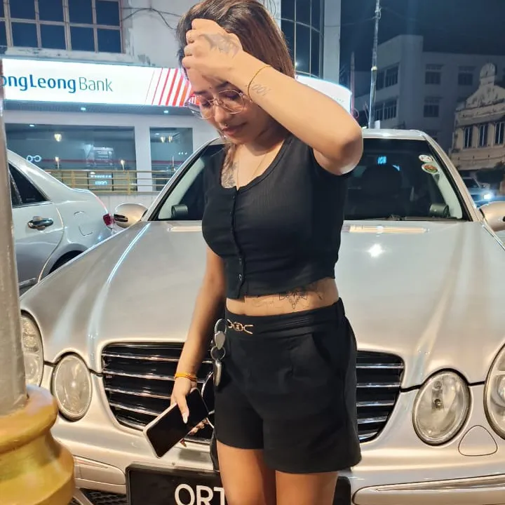 @moongirl0444
