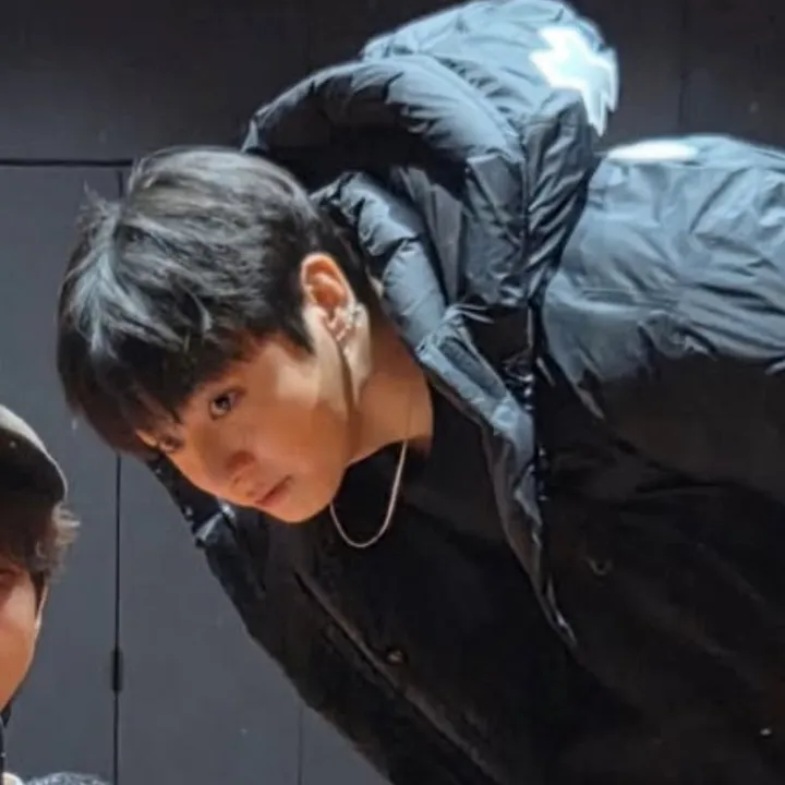 jungkookholici