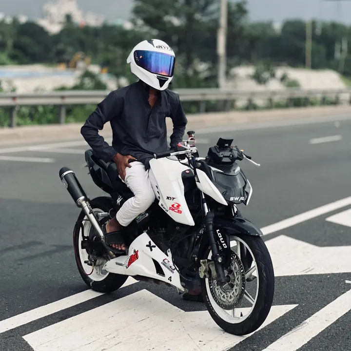 4x.rider.1