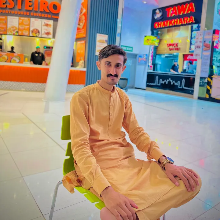 ladlaahmadjutt
