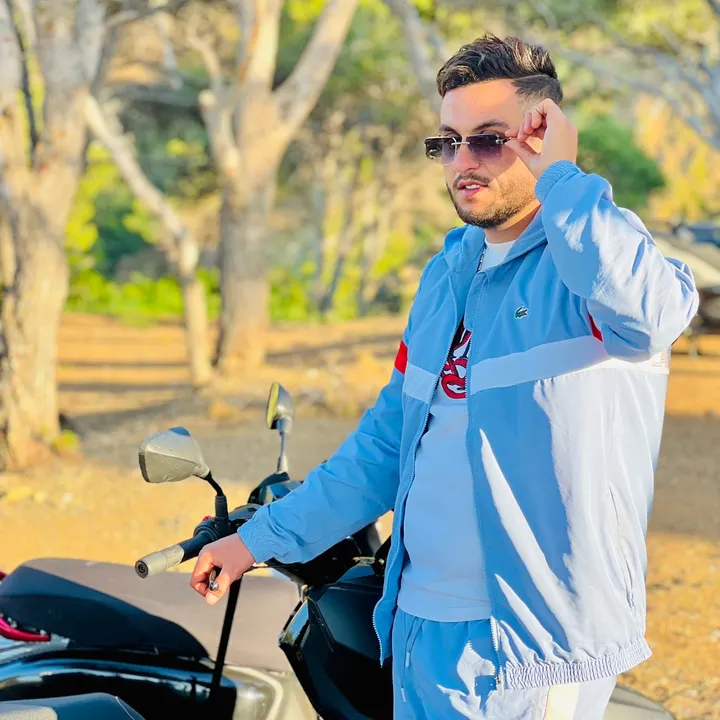 @oussama.kemcha