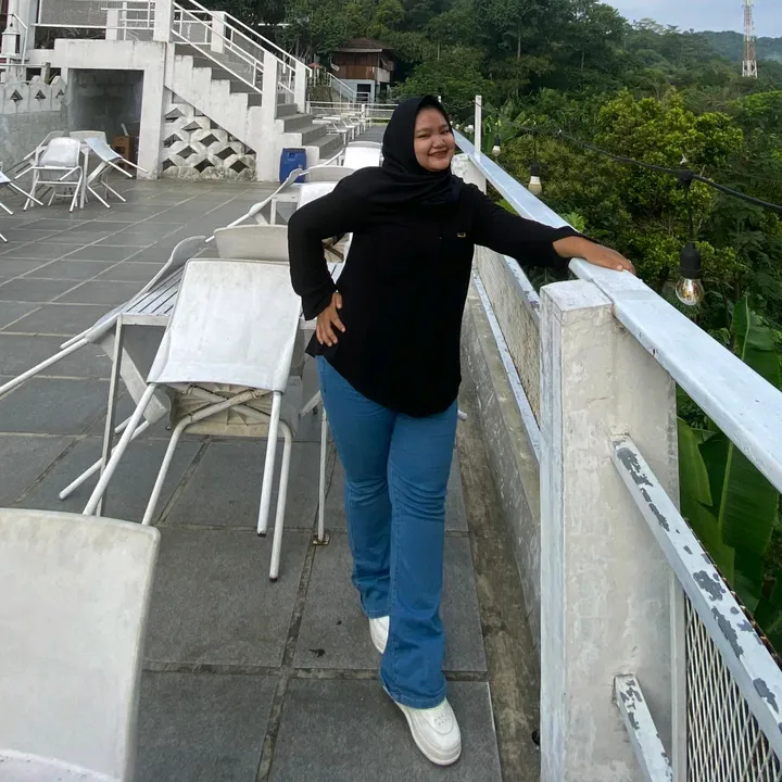 shakilah_febriyanti2003