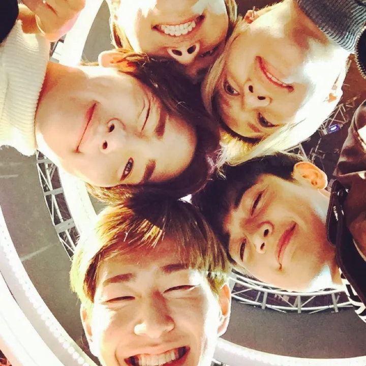@dear5hinee