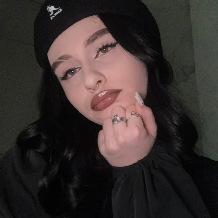 @davishenkaaaa