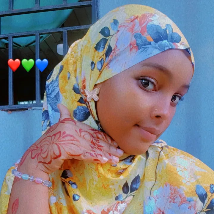 raynah_beeh