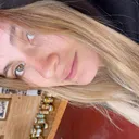 @nicoleeyes