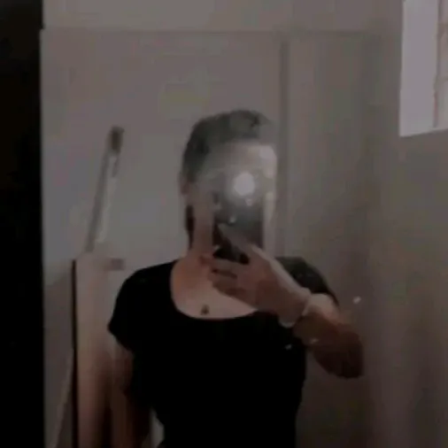 @angelalibio813
