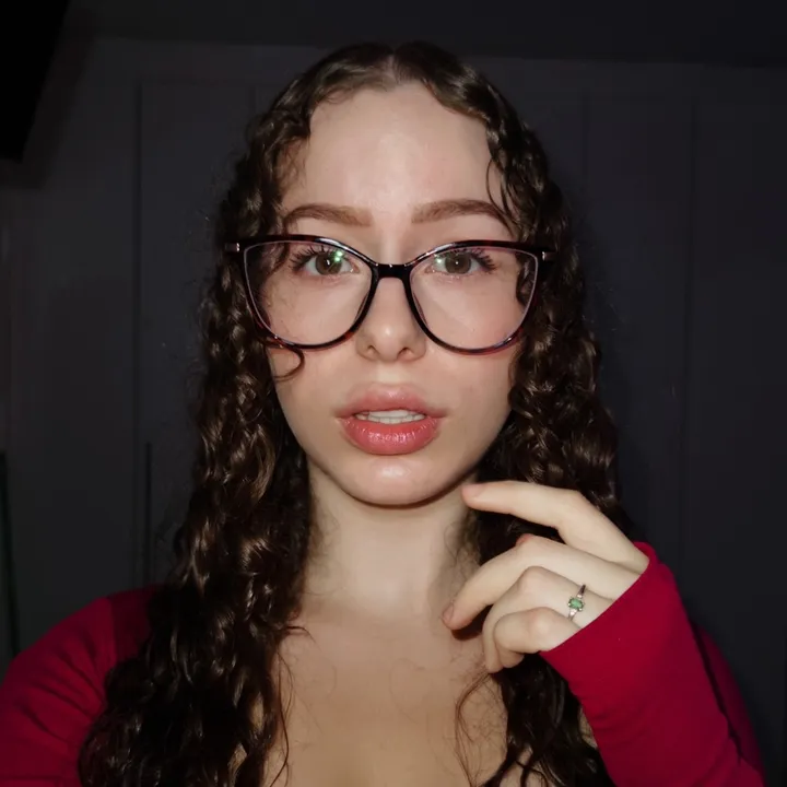 @behirayumi