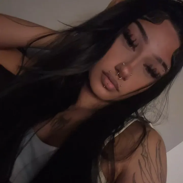 nivyxy8