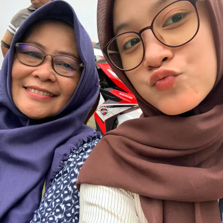 mama_dini2