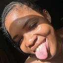 @stlyedbyizza