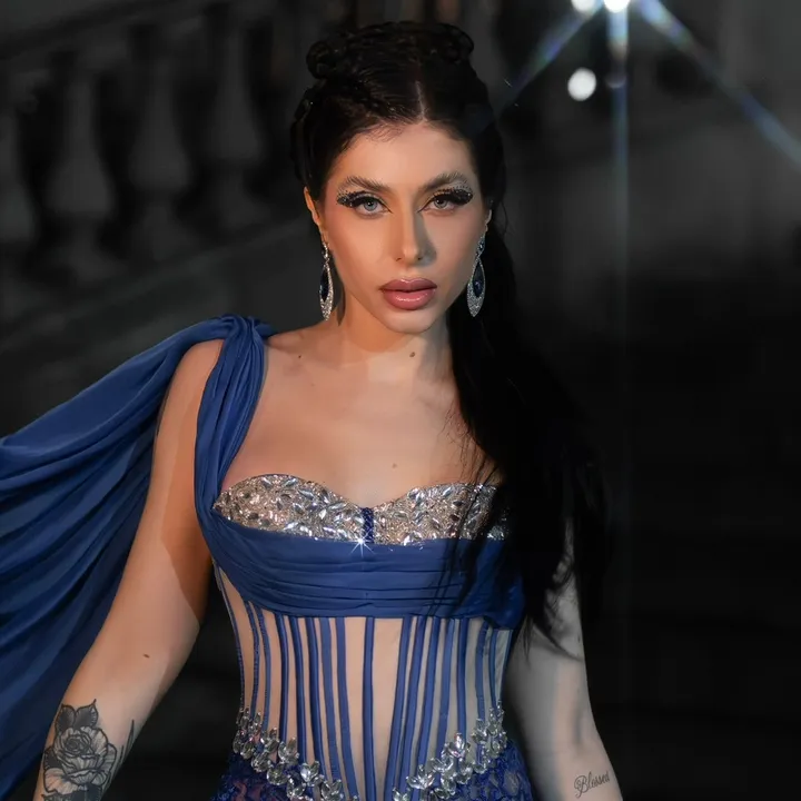 @itsthecrazylatina