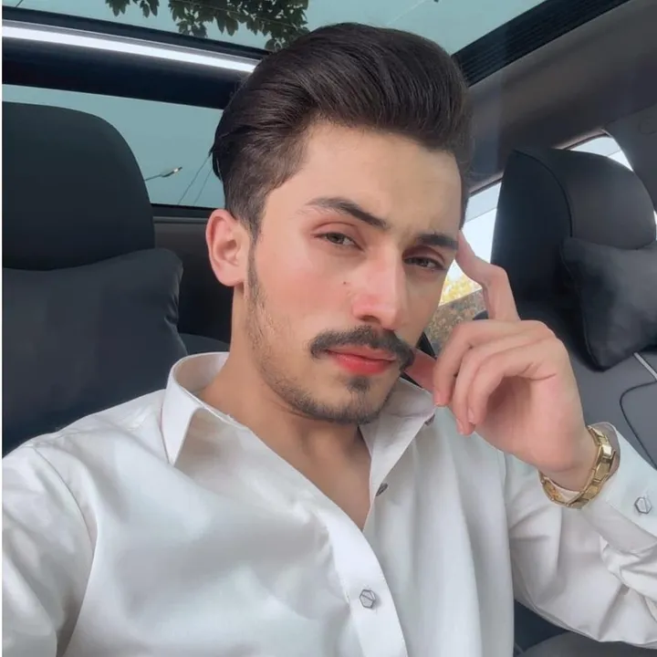 @.abdullah324