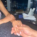 @helu1982_