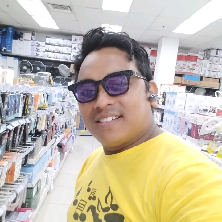 @dharamrajtharu4