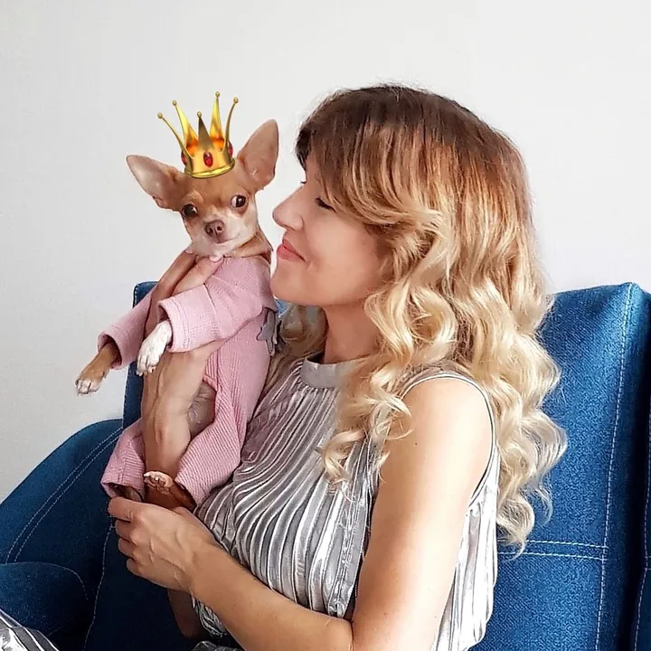 oxana_and_chiwawa