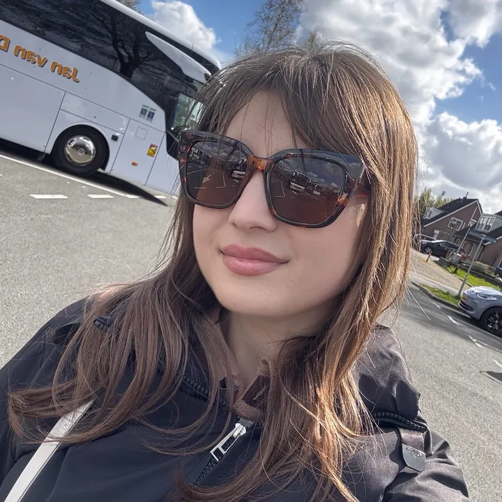 @anna.r200