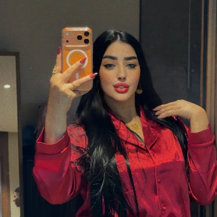 @amira.om2