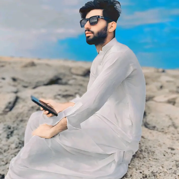 @silenthero082