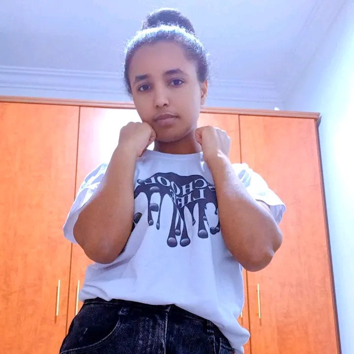 @kibbuu.faranjii