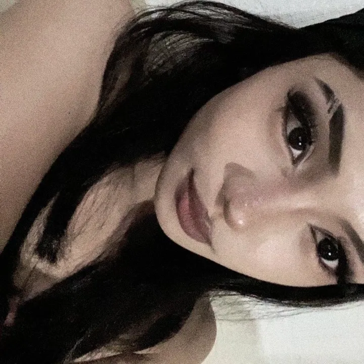 @allyflrt
