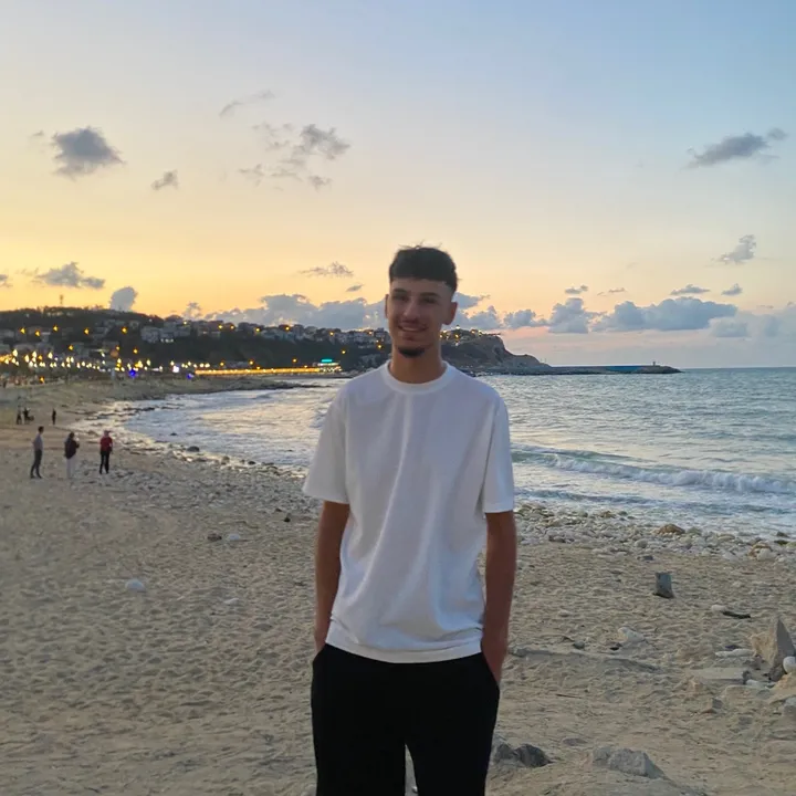 xyasinymn
