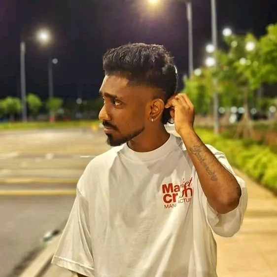 @hitammanis__7