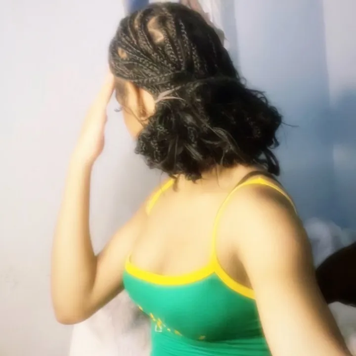 @lizniquechin