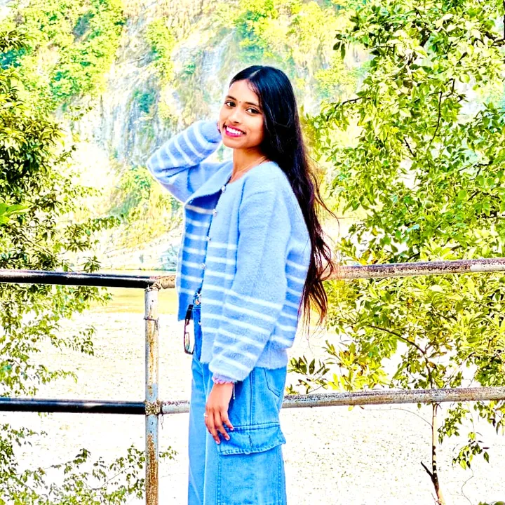 sweaty_naina148