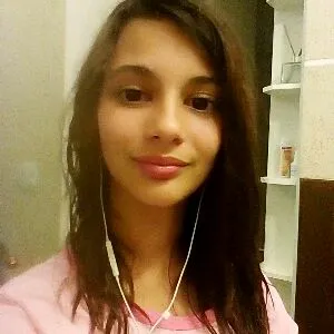 leticiaandradetaube