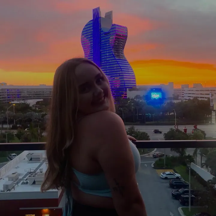 @kaitlynxzauner