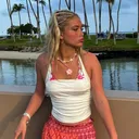 @itshalliewilde