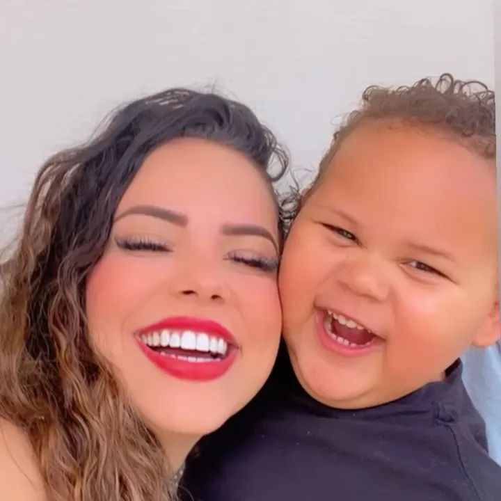 @cryslanemendes