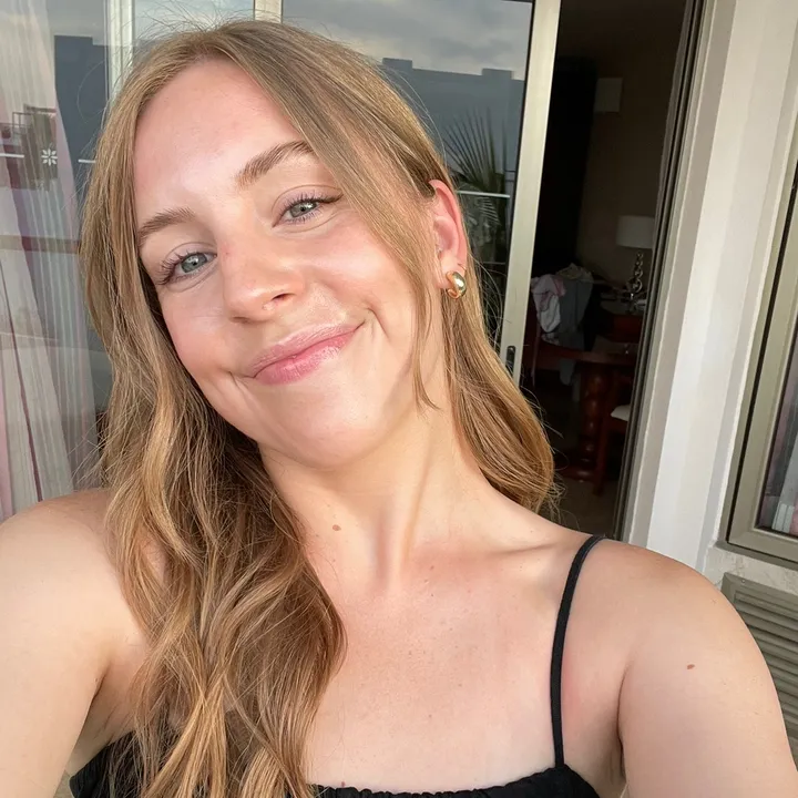 @paigeamacedo