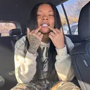 @selebrity_