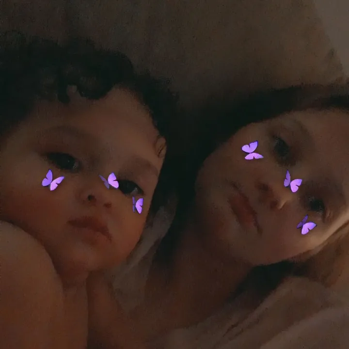 @monamackey