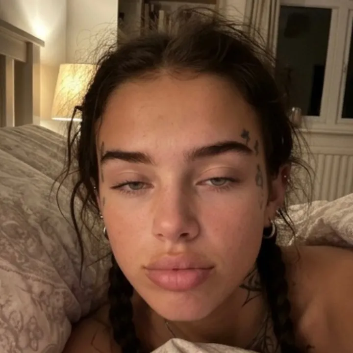 @juliataviani