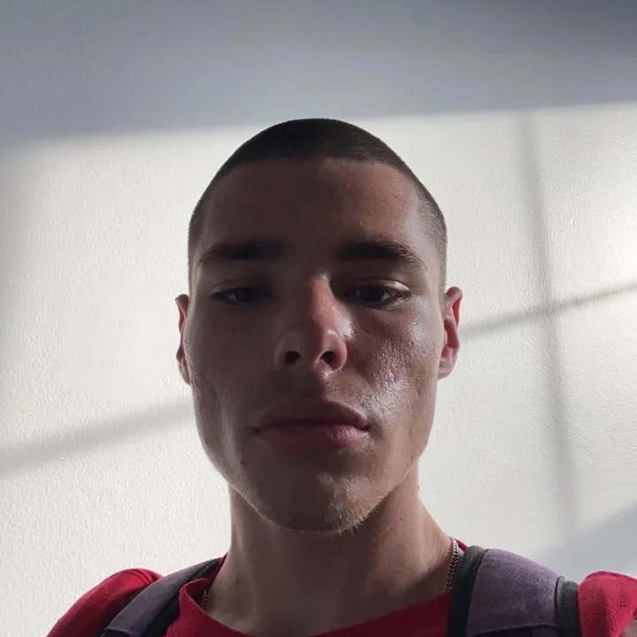 gabrielwhittakerr