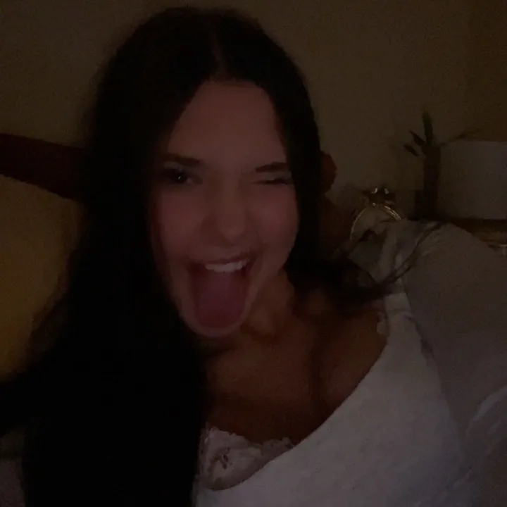 mimi_marie27