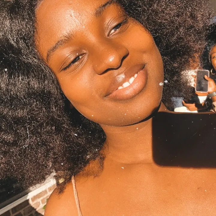 @dedeheinn