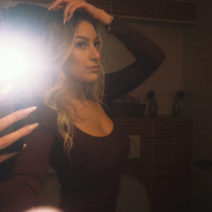 @anakasperr