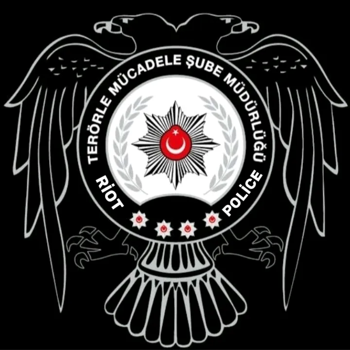 riotpolice_