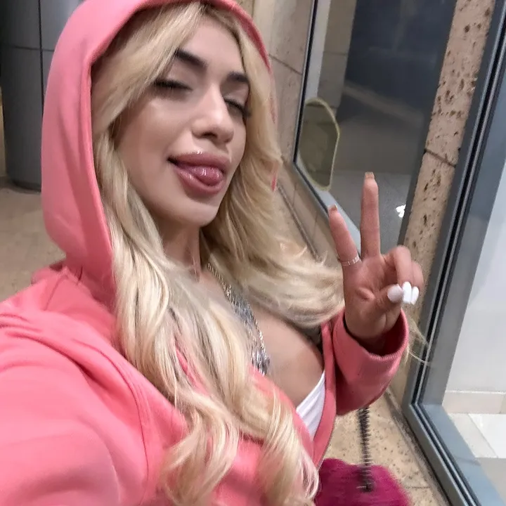 @bovelaurissa